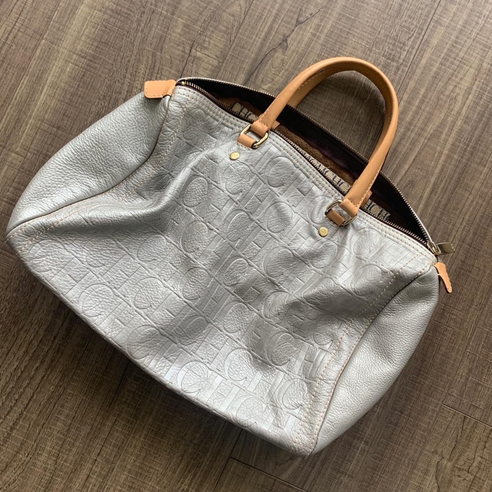 Carolina Herrera Andy 10 bag